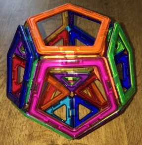 Decomposition of Dedocahedron (rear view)